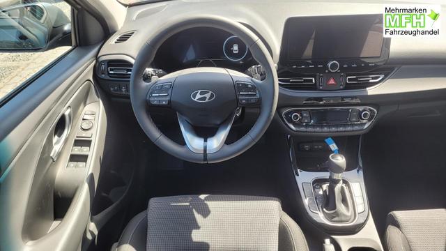 Hyundai i30 Kombi GO SW 1.6 GO*Navi*LED*Shzg*Lhzg*PDC*Cam*16Zoll* 