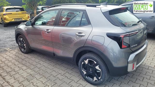 Kia Stonic Silver AT*Navi*Shzg*Lhzg*PDCv+h*Cam*16Zoll*LED 