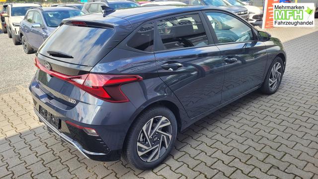 Hyundai i20 Family Family*Navi*Shzg*Lhzg*PDC*Cam*16Zoll*ACA* 