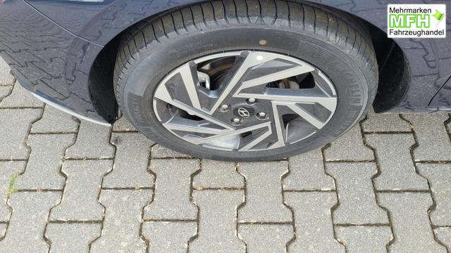 Hyundai i20 Family Family*Navi*Shzg*Lhzg*PDC*Cam*16Zoll*ACA* 