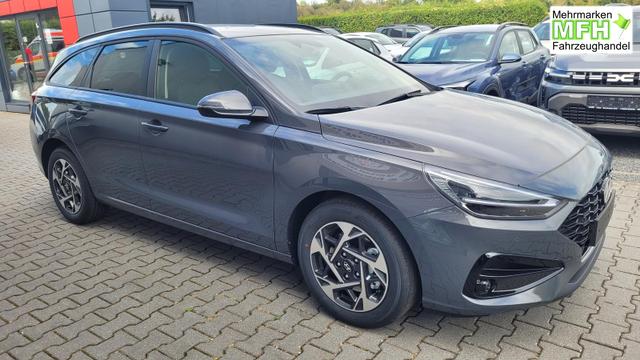 Hyundai i30 Kombi GO SW 1.6 GO*Navi*LED*Shzg*Lhzg*PDC*Cam*16Zoll* 