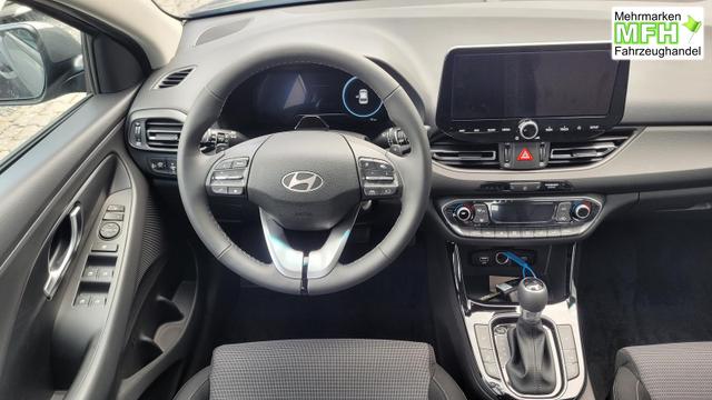 Hyundai i30 Kombi GO SW 1.6 GO*Navi*LED*Shzg*Lhzg*PDC*Cam*16Zoll* 