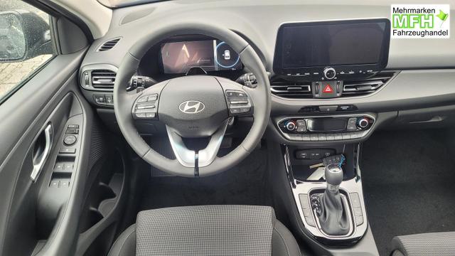 Hyundai i30 Kombi GO SW 1.6 GO*Navi*LED*Shzg*Lhzg*PDC*Cam*16Zoll* 