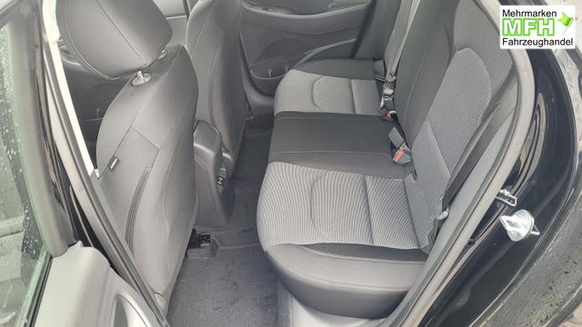 Hyundai i30 Kombi GO SW 1.6 GO*Navi*LED*Shzg*Lhzg*PDC*Cam*16Zoll* 