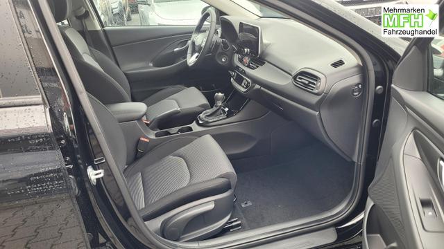 Hyundai i30 Kombi GO SW 1.6 GO*Navi*LED*Shzg*Lhzg*PDC*Cam*16Zoll* 