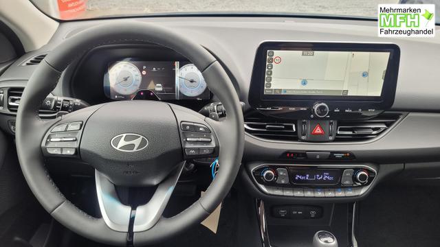 Hyundai i30 Kombi GO SW 1.6 GO*Navi*LED*Shzg*Lhzg*PDC*Cam*16Zoll* 