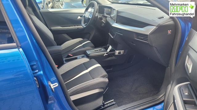 Opel Frontera Ultimate 1.2 107 kW Ultimate*7Sitze*LED*Navi*Shzg*PDC*Cam* 