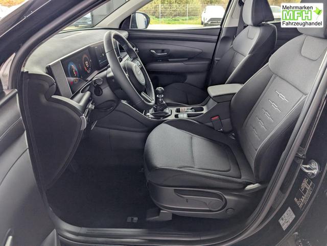 Hyundai TUCSON E-Motion 1.6 T-GDI 2WD / Panoramadach Sitz + Lenkradheizung LED Navi PDC V&H Kamera Alu 18" 