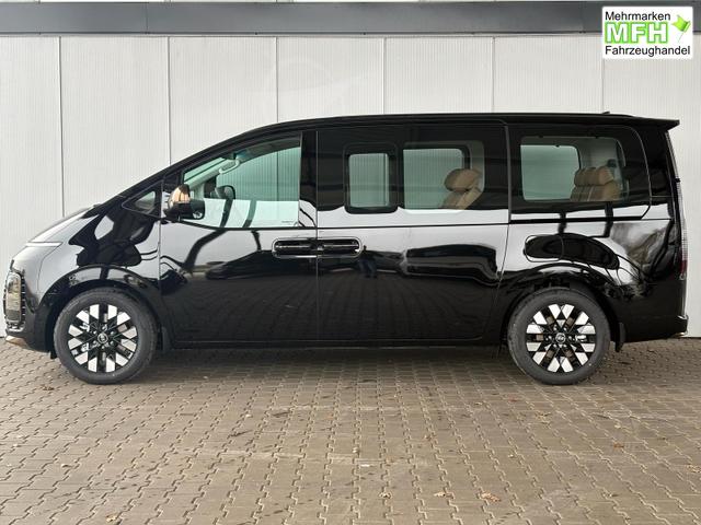 Hyundai Staria Luxury 1.6 T-GDi HEV 2WD 7-Sitzer / 360&deg; Kam. 4x Shz + Sitzbel&uuml;ftung Leder 