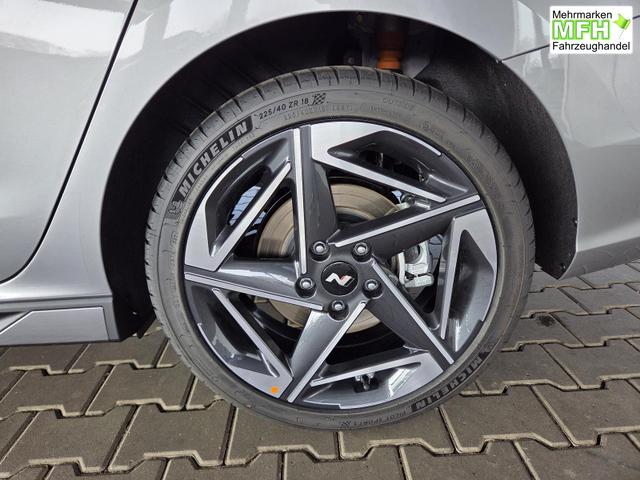 Hyundai i30 Kombi N-Line 1.5 T-GDI mHev DCT / Navi ACC Sitz & Lenkradheizung LED Alu 18" 