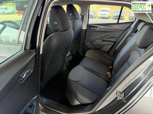 Skoda Fabia Selection 1.0 TSI DSG / PDC hi +Kamera Front Assist Alu 15" *Frei Haus ab der 2. Bestellung* 