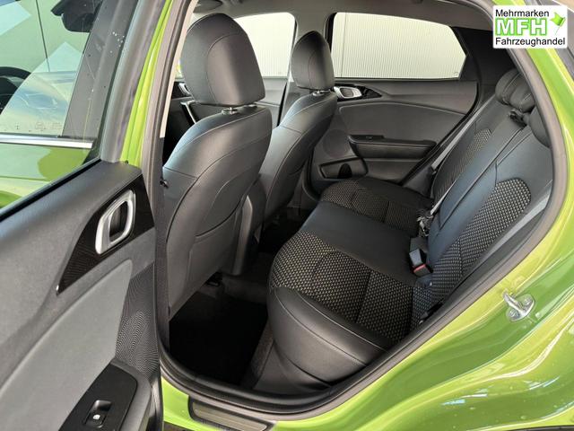 Kia XCeed Exclusive 1.5 T-GDi / Navi PDC V&H + Kamera Sitz Lenkradheizung Klimaautom./ LED Alu 16" 
