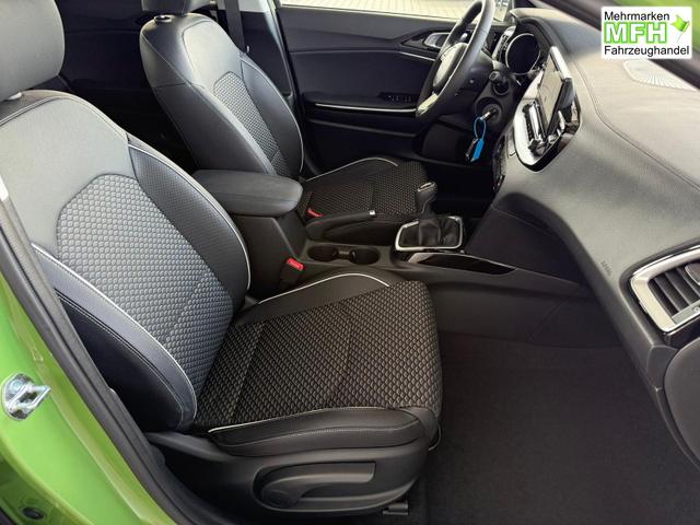 Kia XCeed Exclusive 1.5 T-GDi / Navi PDC V&H + Kamera Sitz Lenkradheizung Klimaautom./ LED Alu 16" 