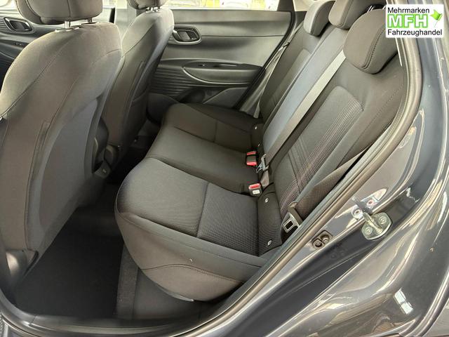 Hyundai BAYON Wave 1.2 MPI / Sitz & Lenkradheizung Navi R&uuml;ckfahrkamera Tempomat Alu 16" 