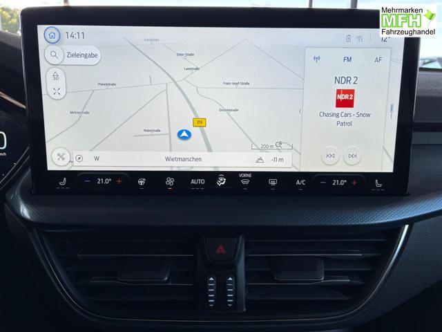 Ford Focus Turnier Active X 1.0 7AT / Winterpaket PDC V&H + Kamera LED Kurvenlicht Alu 17" 