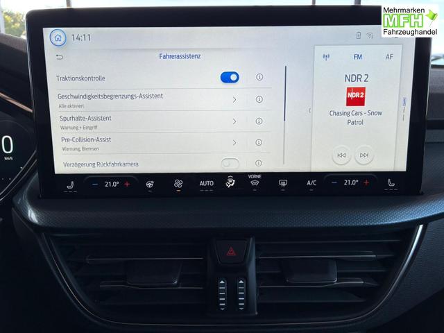 Ford Focus Turnier Active X 1.0 7AT / Winterpaket PDC V&H + Kamera LED Kurvenlicht Alu 17" 