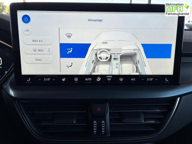 Ford Focus Turnier Active X 1.0 7AT / Winterpaket PDC V&H + Kamera LED Kurvenlicht Alu 17" 