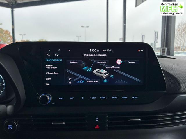 Hyundai BAYON Premium 1.0 T-GDI 100 PS 48V 7DCT / Keyless ACC Soundsystem BOSE Sitz + Lenkradheizung LED Navi PDC V&H Kamera Totwinkel Alu 16" 