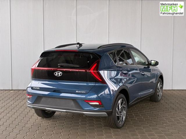 Hyundai BAYON Premium 1.0 T-GDI 100 PS 48V 7DCT / Keyless ACC Soundsystem BOSE Sitz + Lenkradheizung LED Navi PDC V&H Kamera Totwinkel Alu 16" 