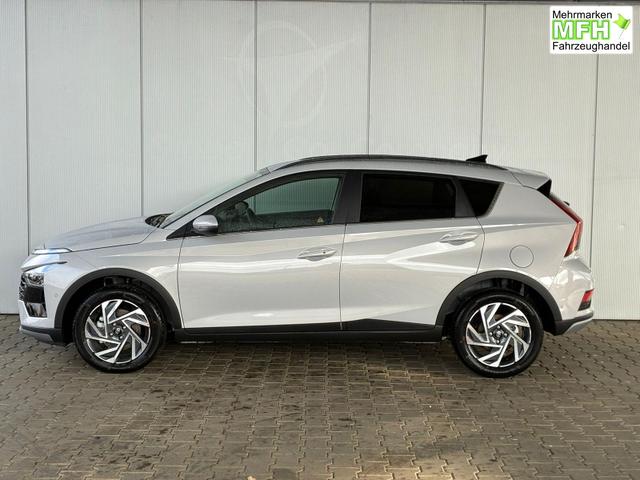 Hyundai BAYON Premium Sky 1.0 T-GDI 100 PS 48V 7DCT / Keyless ACC Soundsystem BOSE Sitz + Lenkradheizung LED Navi PDC V&H Kamera Totwinkel Alu 16" 