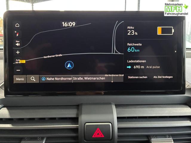 Hyundai Inster E-Motion 49kWh / ACC R&uuml;ckfahrkamera Navi Klimaautomatik uvm. 