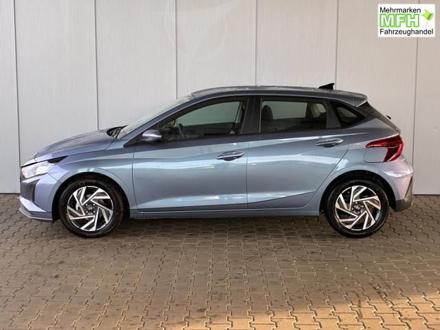 Hyundai i20 1.2 MPI 5MT Comfort / Navi Carplay R&uuml;ckfahrkamera Tempomat Alu 16" 