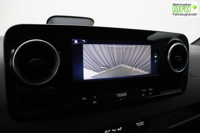 Mercedes-Benz 317 CDI Sprinter Standard HA 9G-TRONIC PRO L2H2 