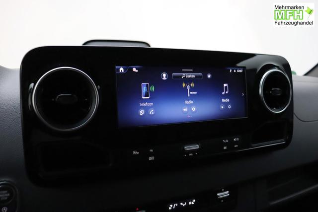 Mercedes-Benz 317 CDI Sprinter Standard HA 9G-TRONIC PRO L2H2 