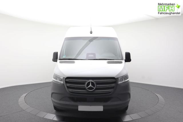 Mercedes-Benz 317 CDI Sprinter Standard HA 9G-TRONIC PRO L2H2 