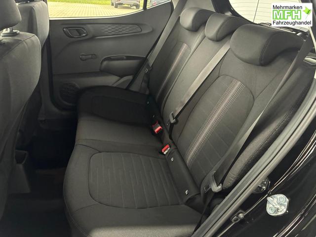 Hyundai i10 Premium 1.2 GDI Automatik / Sitz + Lenkradheizung Navi Klimaautomatik Alu 15'' 