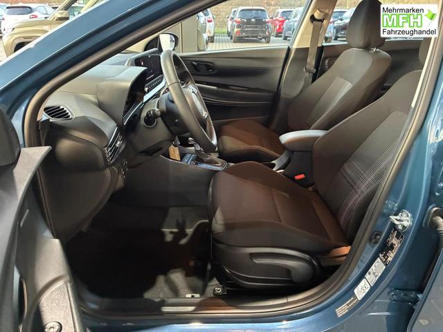 Hyundai BAYON 1.0 T-GDI DCT / Navi R&uuml;ckfahrkamera Tempomat Alu 16" 