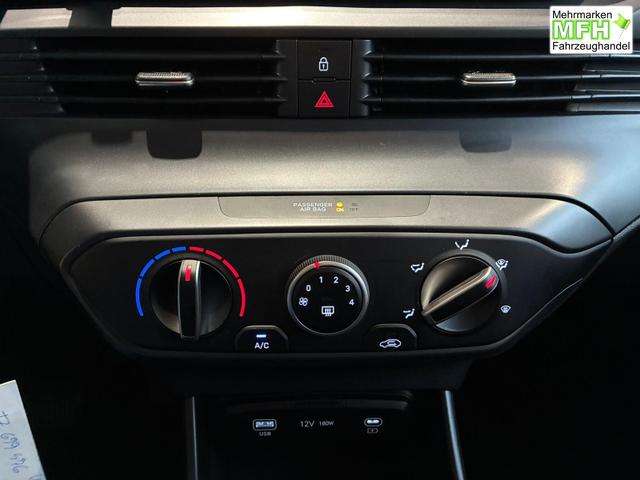 Hyundai BAYON 1.0 T-GDI DCT / Navi R&uuml;ckfahrkamera Tempomat Alu 16" 