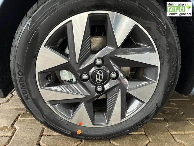 Hyundai i10 Advance 1.2 GDI Automatik / R&uuml;ckfahrkamera Sitz + Lenkradheizung Navi Alu 15" 
