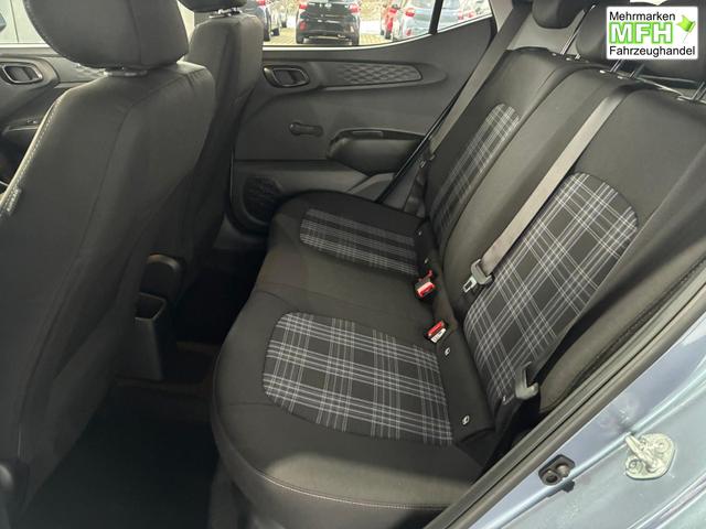 Hyundai i10 Advance 1.2 GDI Automatik / R&uuml;ckfahrkamera Sitz + Lenkradheizung Navi Alu 15" 