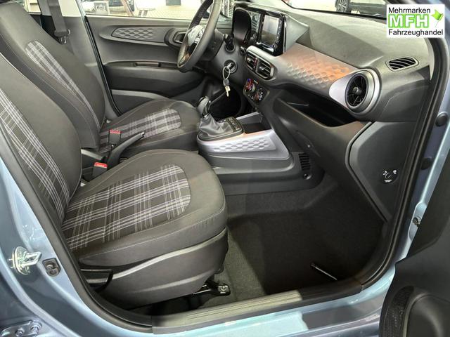 Hyundai i10 Advance 1.2 GDI Automatik / R&uuml;ckfahrkamera Sitz + Lenkradheizung Navi Alu 15" 
