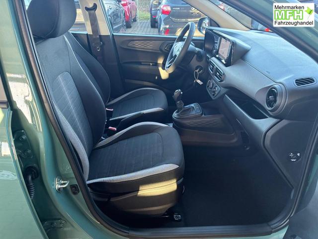 Hyundai i10 1.0 Comfort Automatik 4-Sitzer / R&uuml;ckfahrkamera Tempomat Navi uvm. 