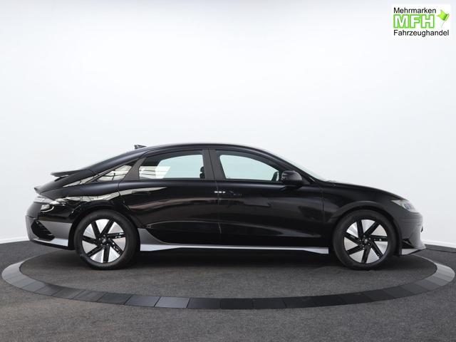 Hyundai IONIQ 6 77,4 kWh RWD / ACC LED Elekt. Heckklappe 2-Zonen Klimaaut. Alu 18" 
