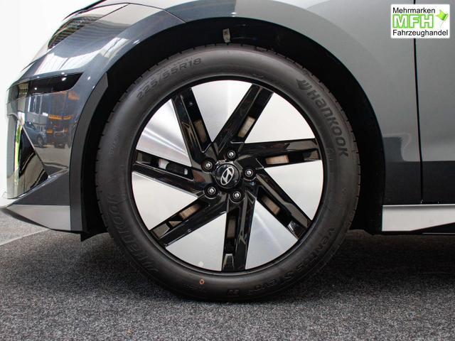 Hyundai IONIQ 6 77,4 kWh RWD / ACC LED Elekt. Heckklappe 2-Zonen Klimaaut. Alu 18" 