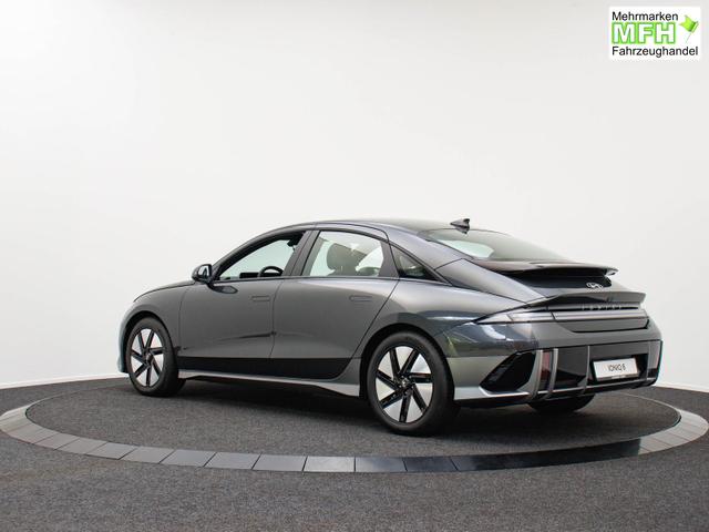 Hyundai IONIQ 6 77,4 kWh RWD / ACC LED Elekt. Heckklappe 2-Zonen Klimaaut. Alu 18" 