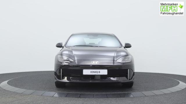 Hyundai IONIQ 6 77,4 kWh RWD / ACC LED Elekt. Heckklappe 2-Zonen Klimaaut. Alu 18" 