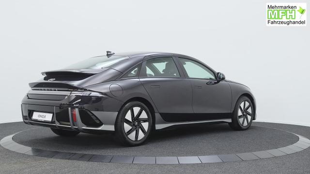 Hyundai IONIQ 6 77,4 kWh RWD / ACC LED Elekt. Heckklappe 2-Zonen Klimaaut. Alu 18" 