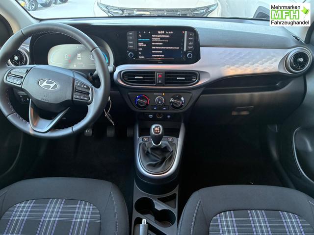 Hyundai i10 Advance 1.2 GDI / R&uuml;ckfahrkamera Sitz + Lenkradheizung Navi Alu 15" 