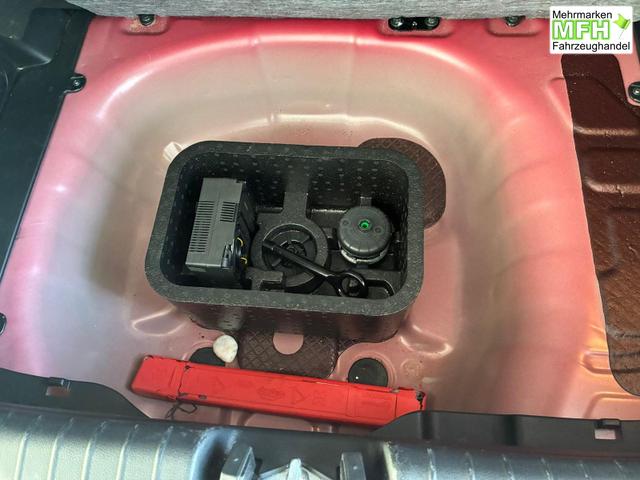 Hyundai i20 1.2 MPI N-Line / LED Tempomat Navi R&uuml;ckfahrkamera Alu 17" 