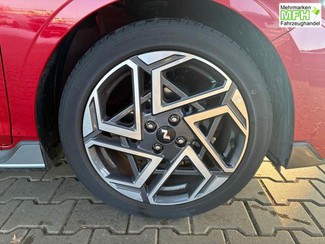 Hyundai i20 1.2 MPI N-Line / LED Tempomat Navi R&uuml;ckfahrkamera Alu 17" 