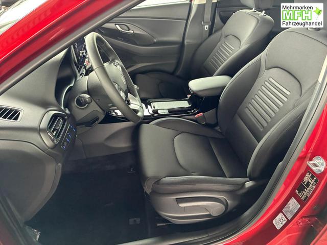 Hyundai i30 Kombi Style 1.5 T-GDI mHEV 140PS 6MT / PDC V.&H. m. Kamera Sitz + Lenkradheizung Keyless LED Alu 16 