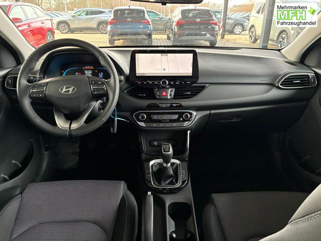 Hyundai i30 Kombi Comfort 1.0 GDI 100PS 6MT Navi / PDC V&H. m. Kamera LED Nebel 