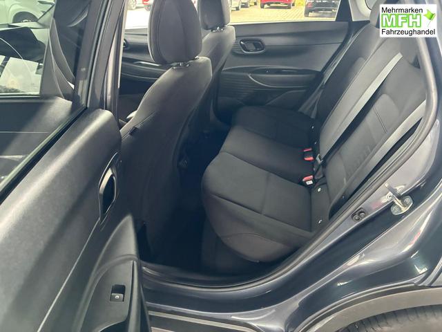 Hyundai BAYON Comfort 1.2 GDI 79 PS 5MT / LED Tempomat Navi R&uuml;ckfahrkamera Alu 16" 