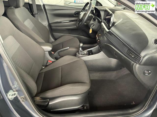 Hyundai BAYON Comfort 1.2 GDI 79 PS 5MT / LED Tempomat Navi R&uuml;ckfahrkamera Alu 16" 