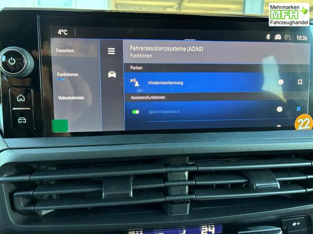 Opel Vivaro Kombi XL 2.0 Diesel Automatik 177 PS / 9-Sitzer AHK LED NAVI 