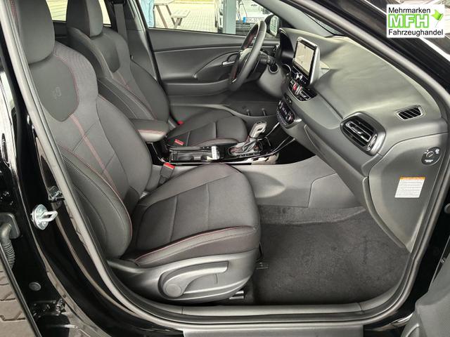 Hyundai i30 N-Line Fastback DCT 1.5 T-GDI mHev / Navi ACC Sitz & Lenkradheizung LED Alu 18" 